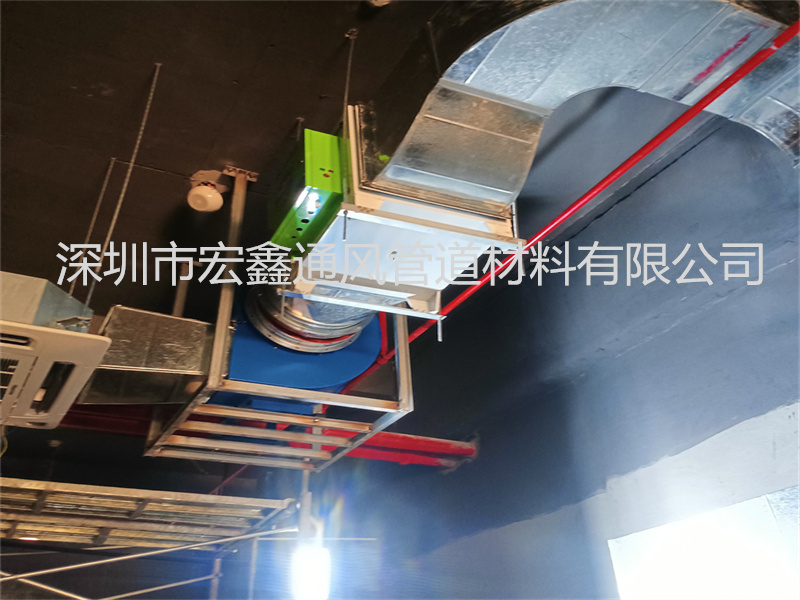 龍崗（gǎng）君華時（shí）代商業街（jiē）麻辣（là）香鍋餐廳廚房（fáng）排油煙管道安裝工程案例