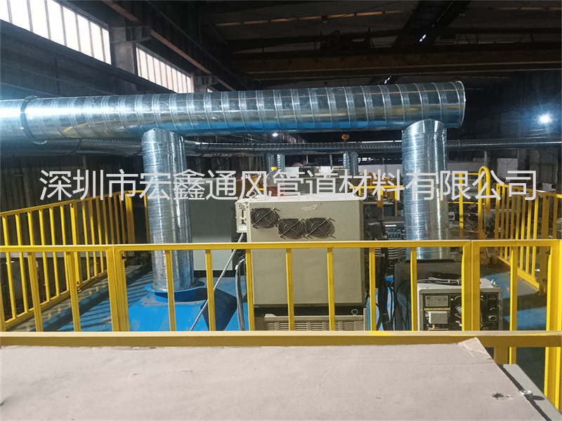 寶安汽車配件烤漆車間廢氣排煙管道安裝工程（chéng）案例